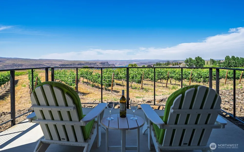 23648 Cliffe Pointe Road NW #10C Quincy, WA 98848