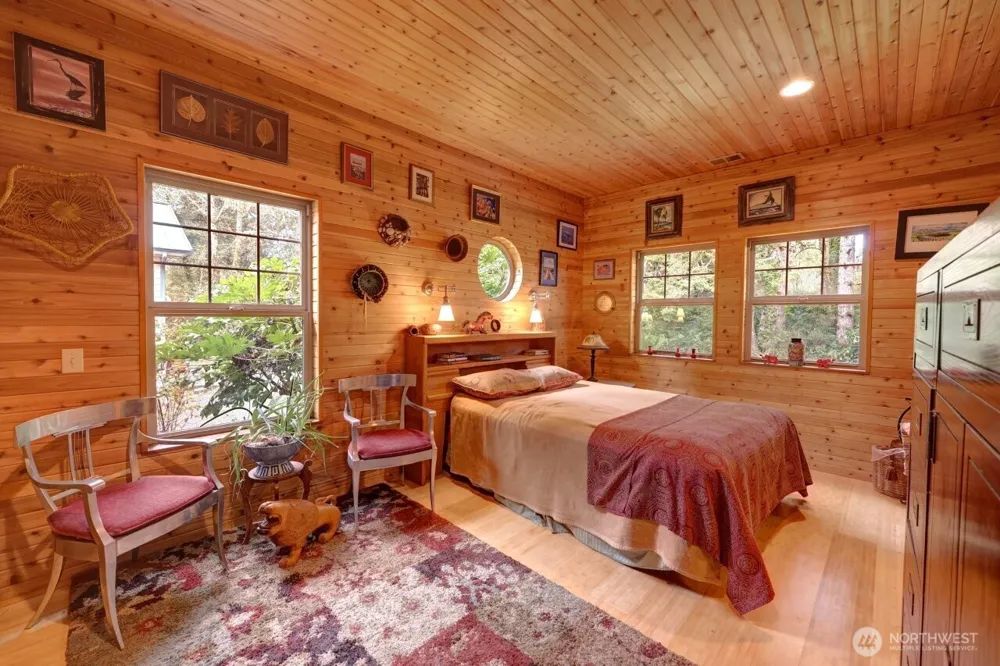 16820 Sandridge Road Long Beach, WA 98640