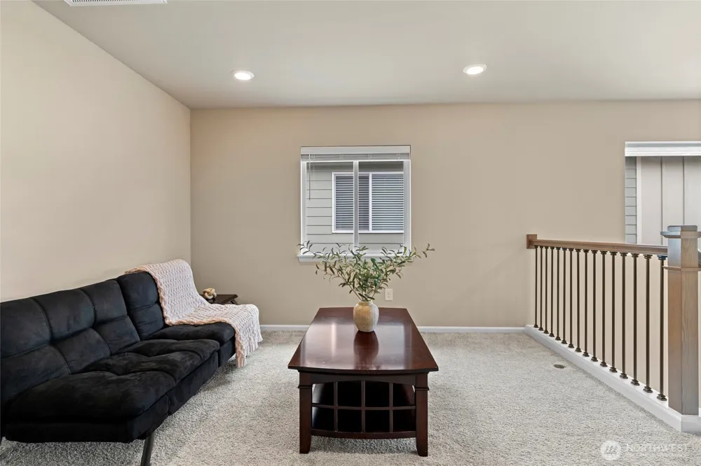32803 Stuart Avenue SE Black Diamond, WA 98010