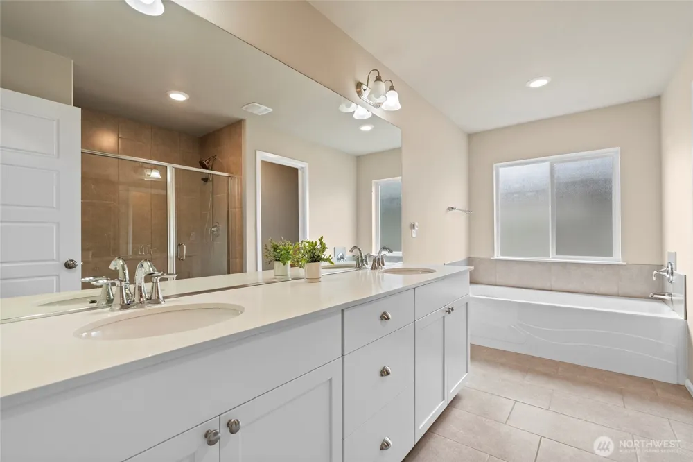 32803 Stuart Avenue SE Black Diamond, WA 98010