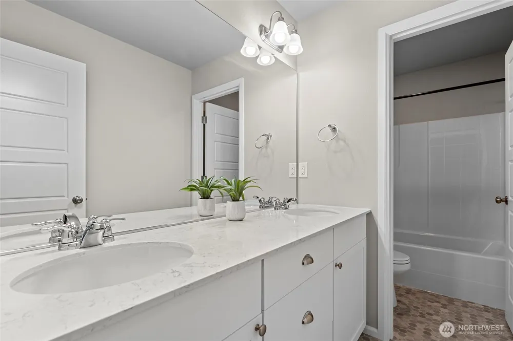 32803 Stuart Avenue SE Black Diamond, WA 98010