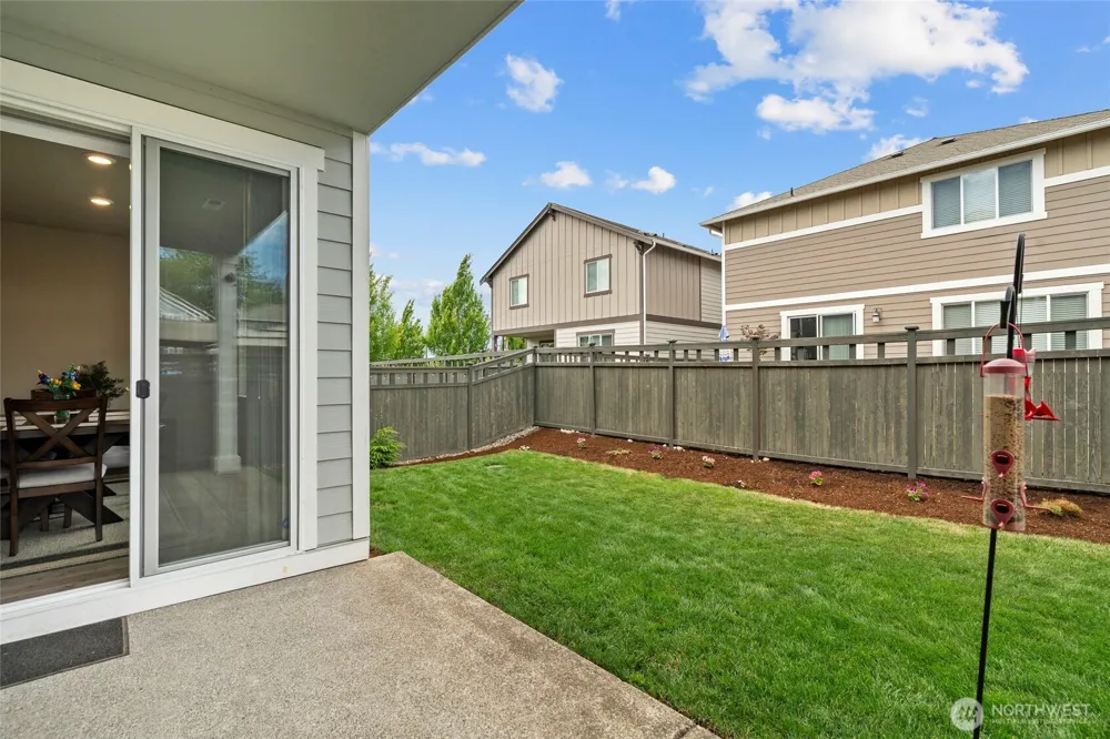 32803 Stuart Avenue SE Black Diamond, WA 98010