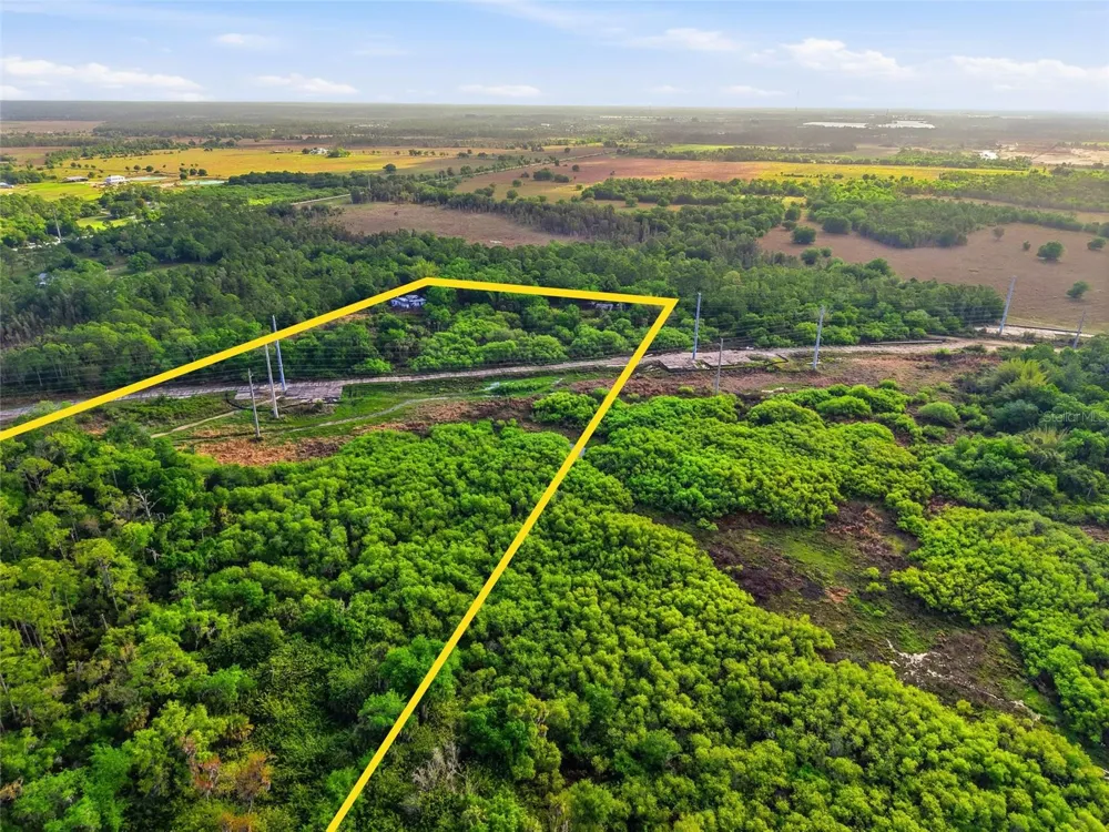22811 WILLIAMS DRIVE North Fort Myers, FL 33917
