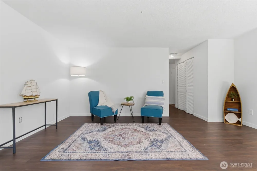 26425 Pennsylvania Avenue NE #4 Kingston, WA 98346