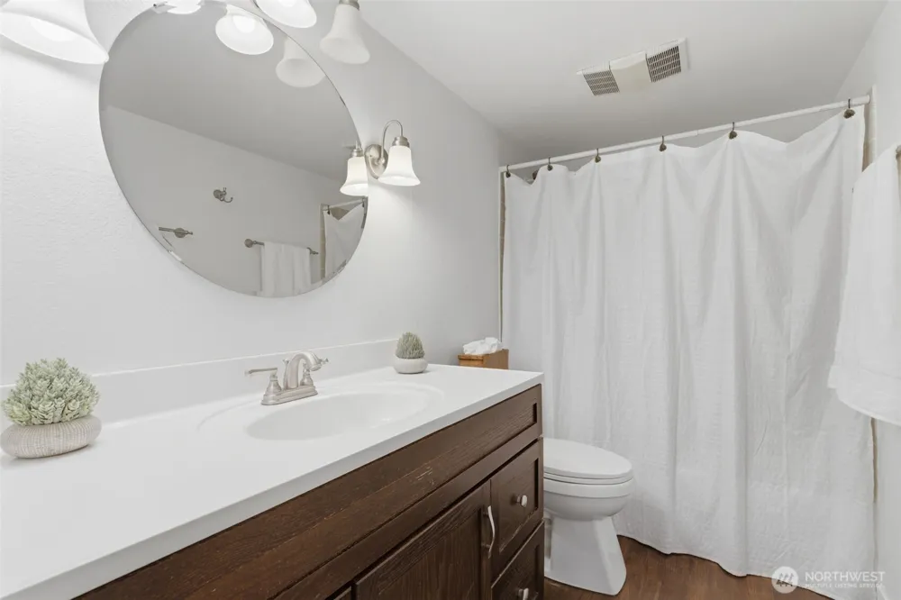 26425 Pennsylvania Avenue NE #4 Kingston, WA 98346