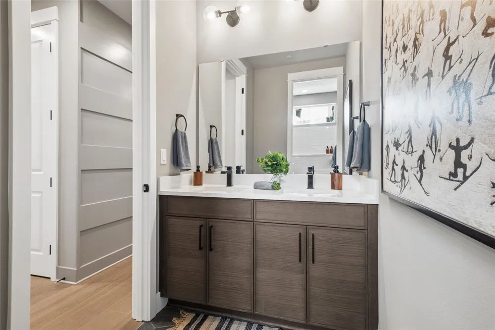 8525 Summit Avenue SE #10 Snoqualmie, WA 98065