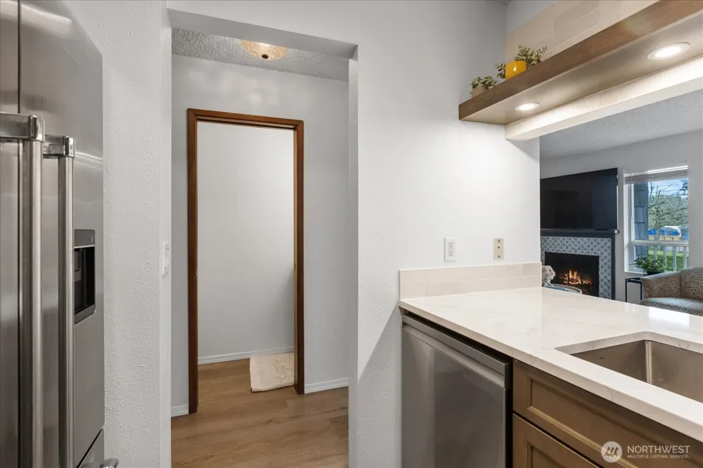 21615 80th Avenue W #215 Edmonds, WA 98026