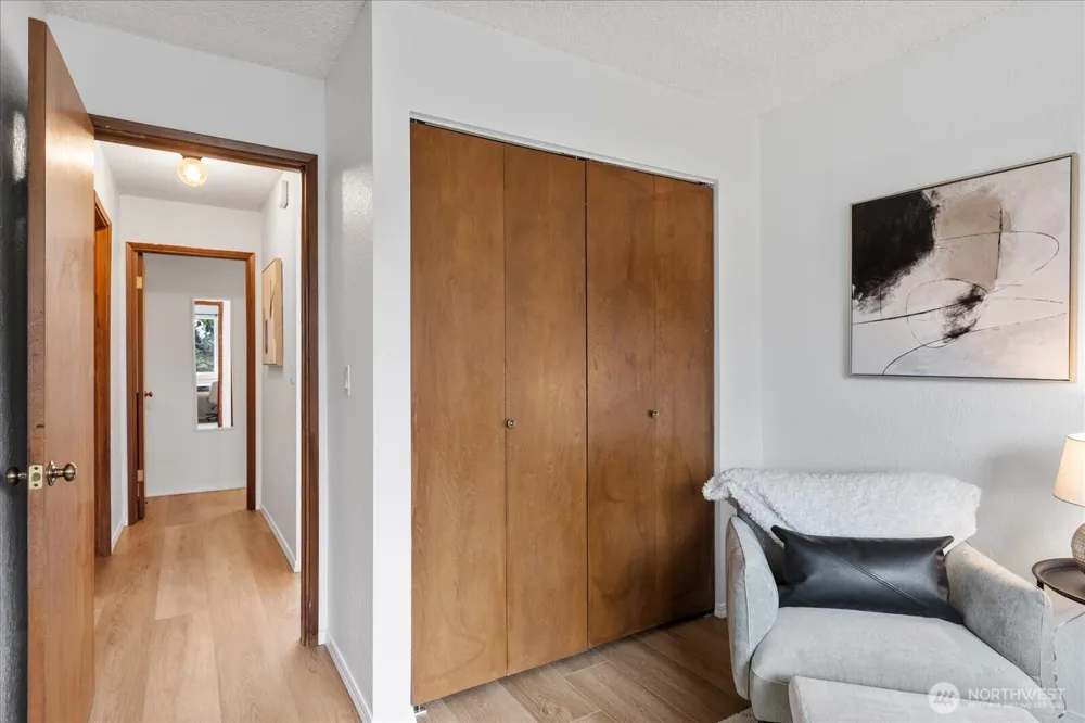 21615 80th Avenue W #215 Edmonds, WA 98026