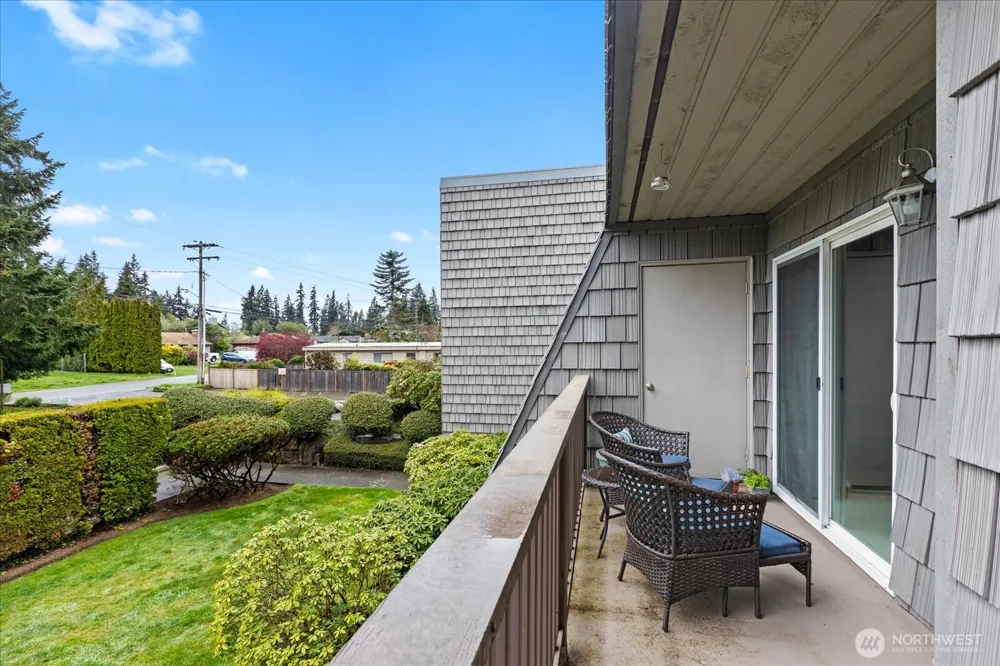 21615 80th Avenue W #215 Edmonds, WA 98026