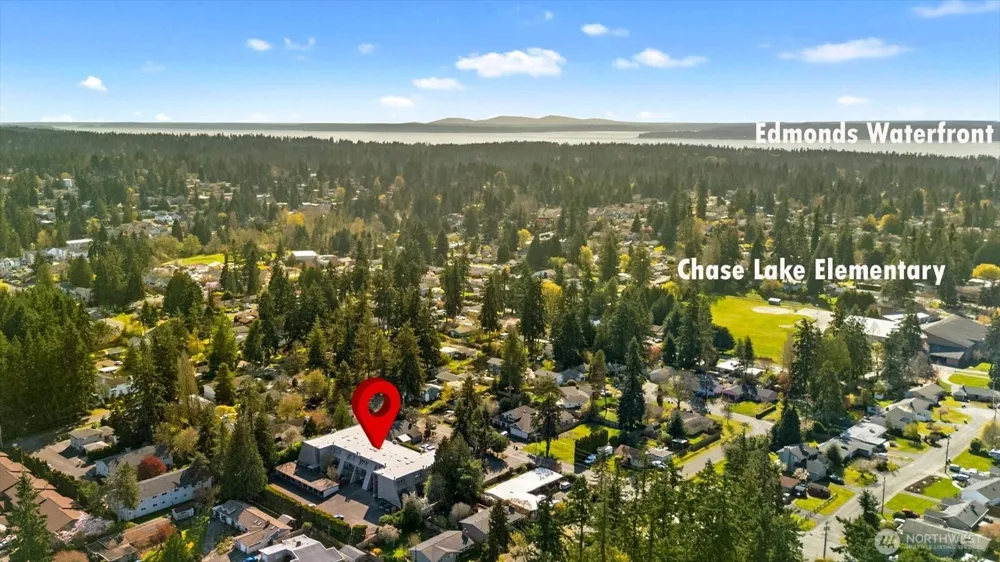 21615 80th Avenue W #215 Edmonds, WA 98026