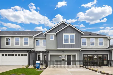 15951 26th Drive NE