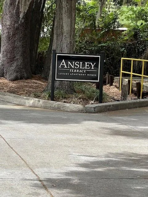 120 NW 9TH STREET Gainesville, FL 32601
