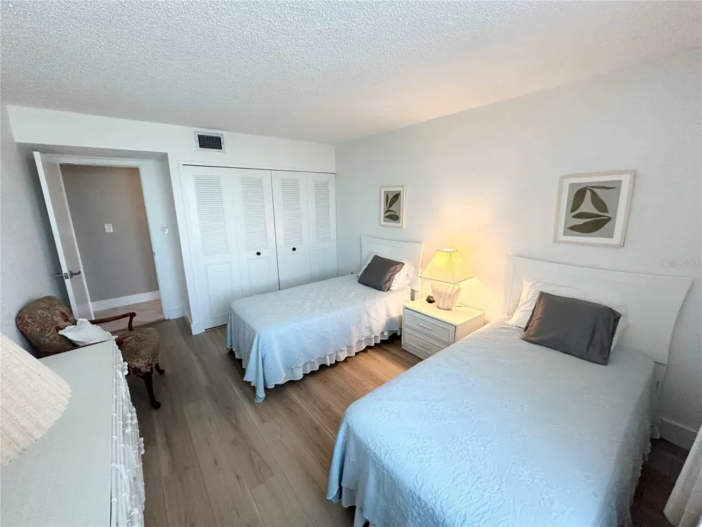 400 ISLAND WAY #206 Clearwater Beach, FL 33767