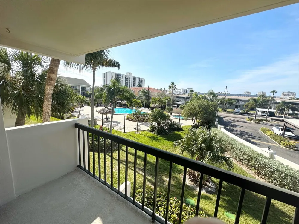 400 ISLAND WAY #206 Clearwater Beach, FL 33767