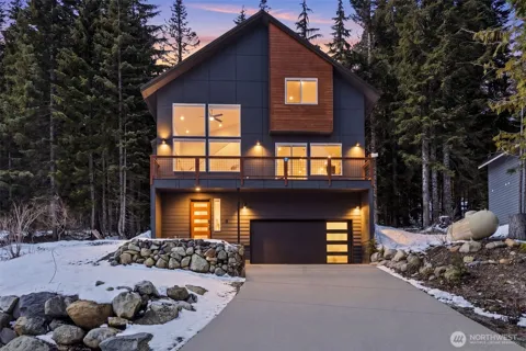 21 Arlberg Place