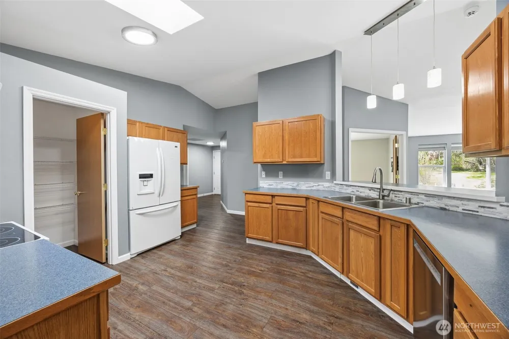 10410 357th Street E Eatonville, WA 98328