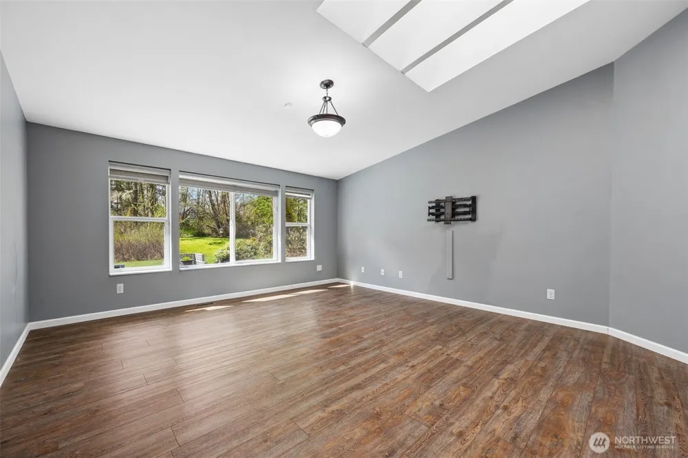 10410 357th Street E Eatonville, WA 98328