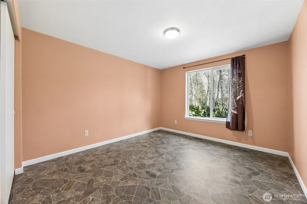10410 357th Street E Eatonville, WA 98328