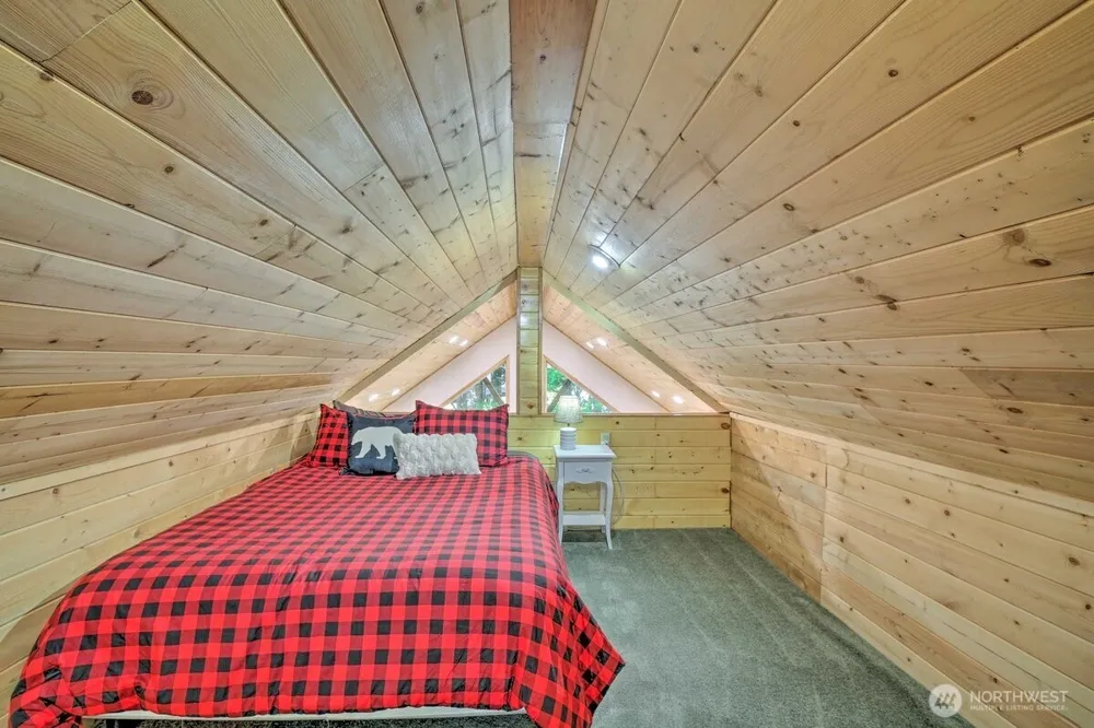 124 Aspen Lane Packwood, WA 98361