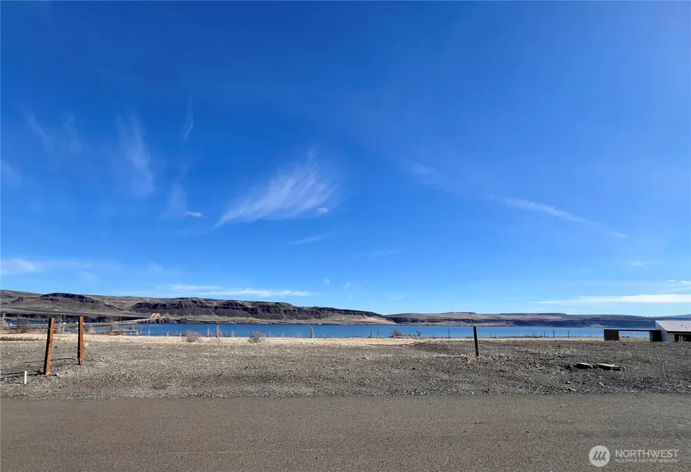 60 King Salmon Court Vantage, WA 98950