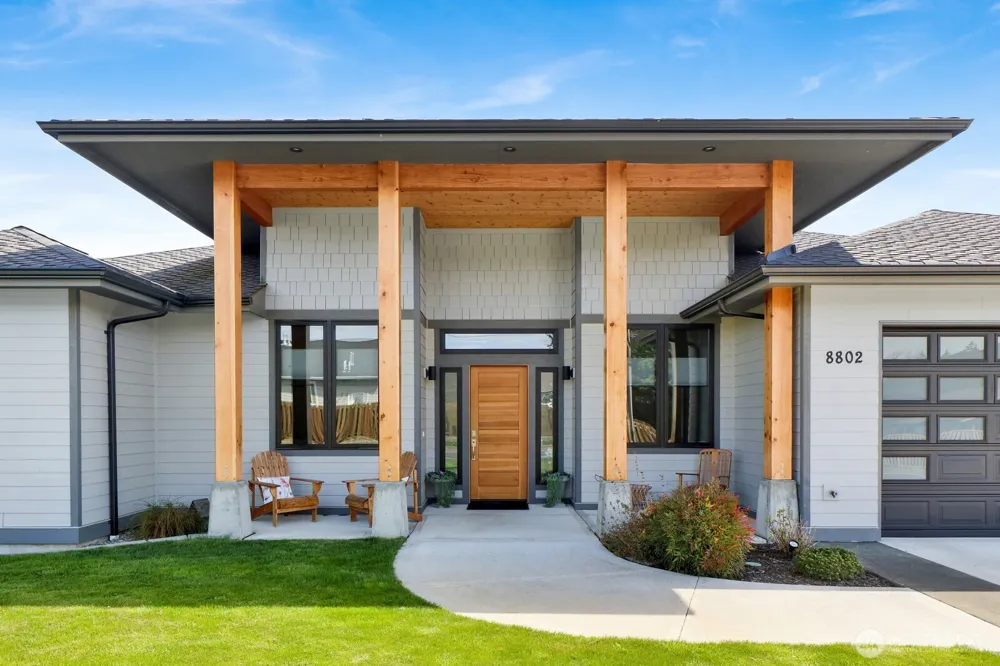 8802 Line Road Lynden, WA 98264