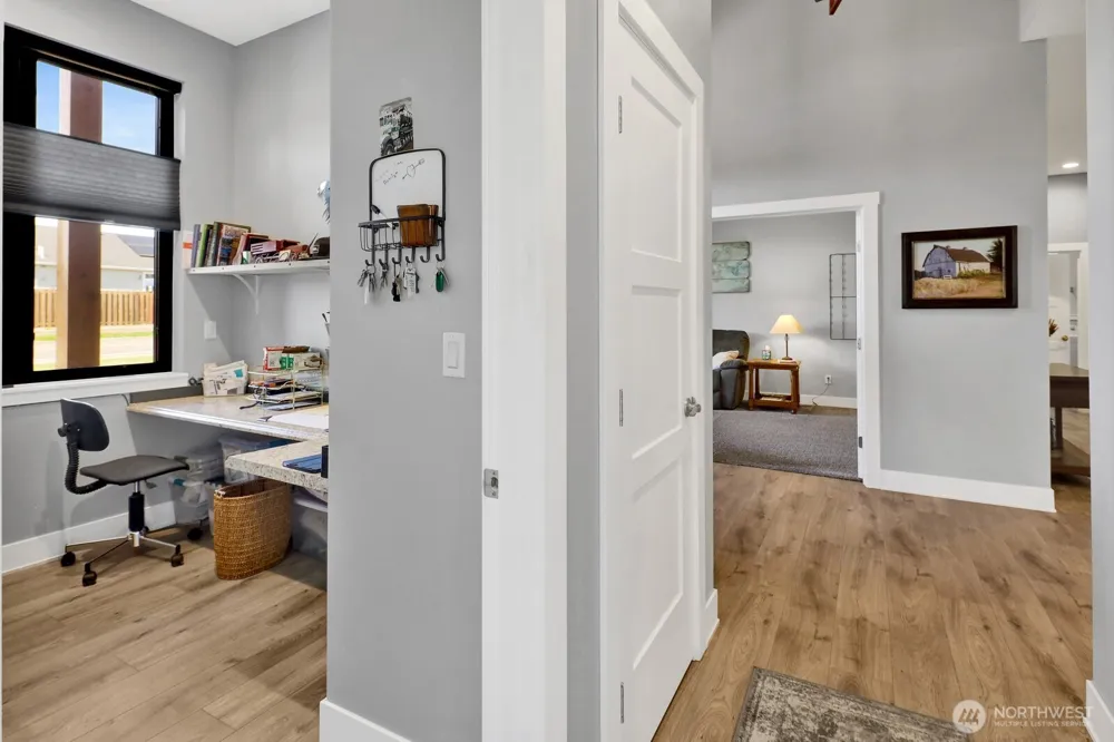 8802 Line Road Lynden, WA 98264