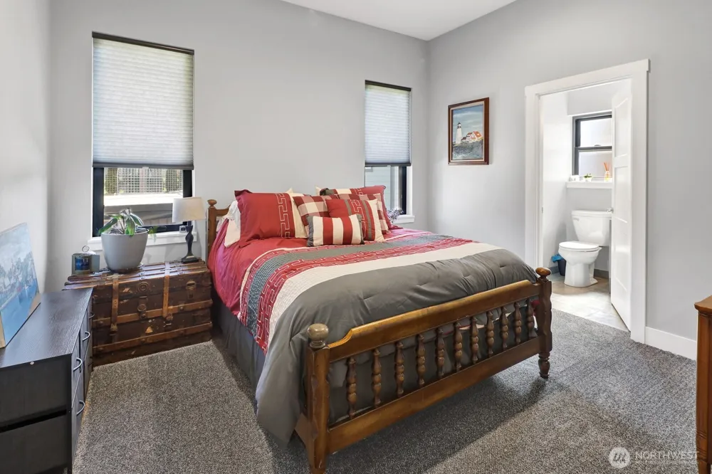 8802 Line Road Lynden, WA 98264