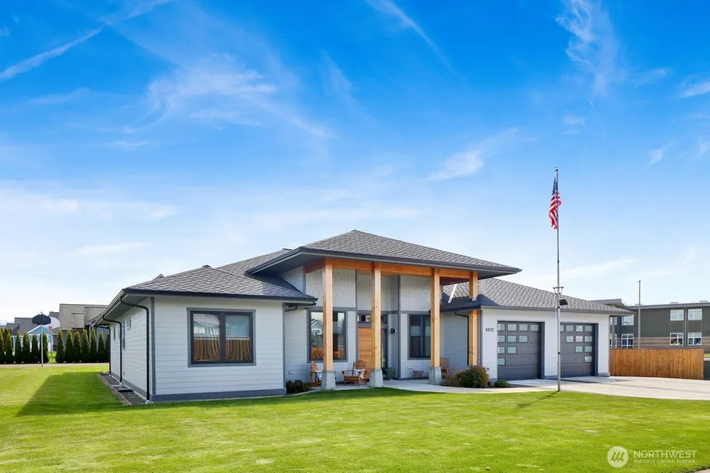 8802 Line Road Lynden, WA 98264