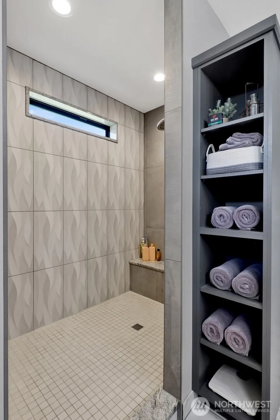 8802 Line Road Lynden, WA 98264