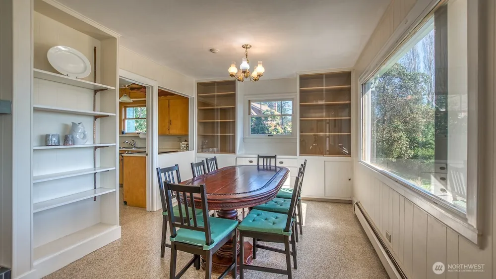 445 Point Lawrence Road Orcas Island, WA 98245
