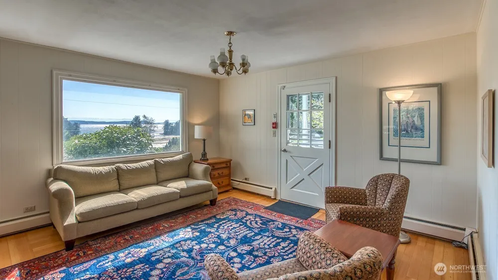 445 Point Lawrence Road Orcas Island, WA 98245