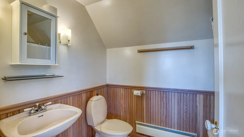 445 Point Lawrence Road Orcas Island, WA 98245