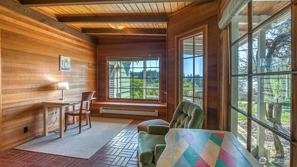 445 Point Lawrence Road Orcas Island, WA 98245