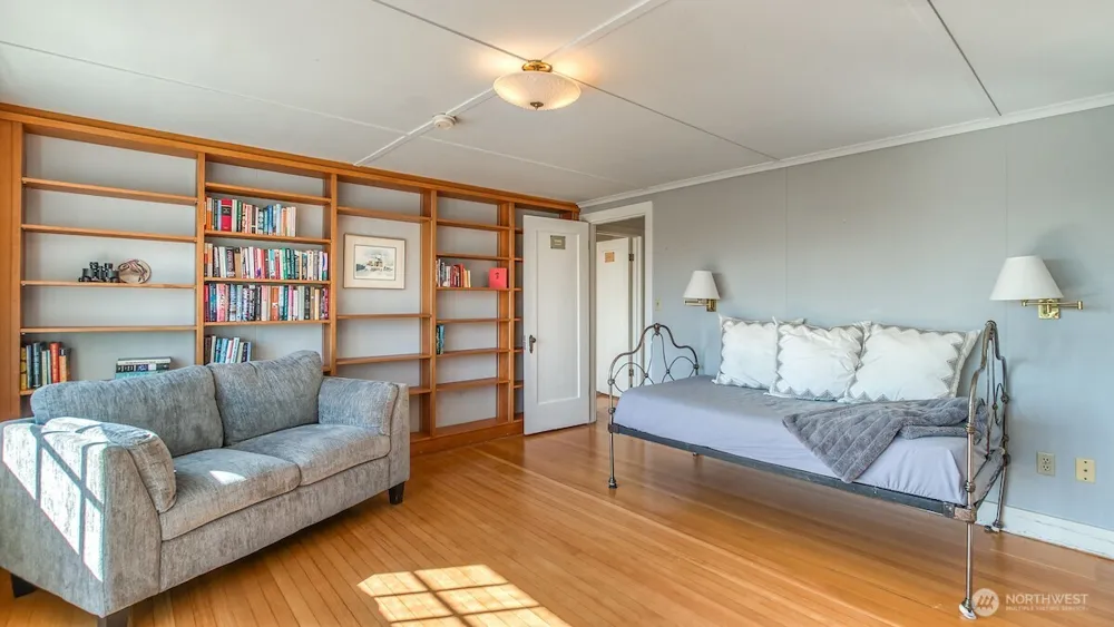 445 Point Lawrence Road Orcas Island, WA 98245