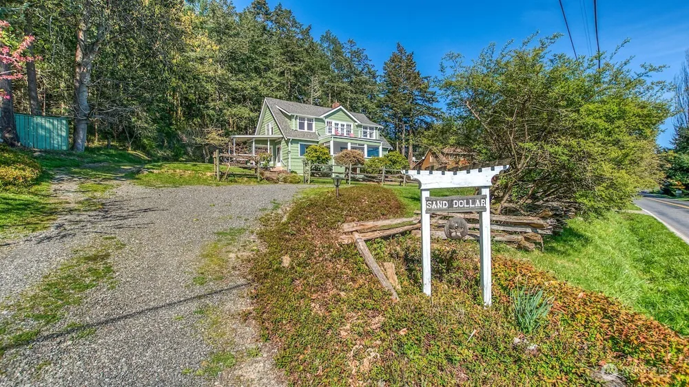 445 Point Lawrence Road Orcas Island, WA 98245