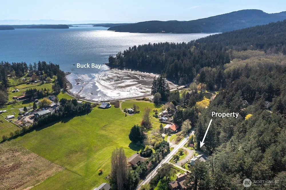 445 Point Lawrence Road Orcas Island, WA 98245