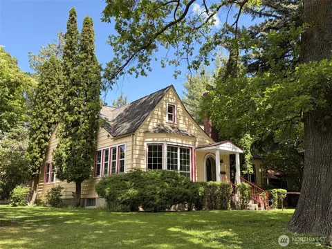 107 W 9th Avenue