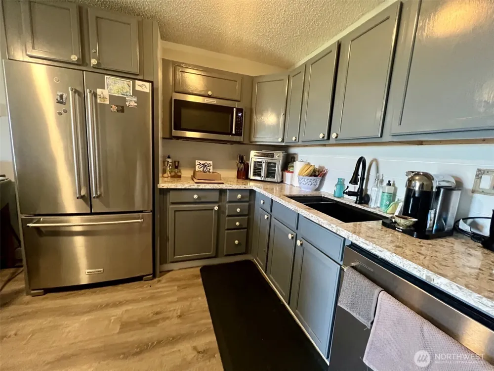 304 NW 14th Street NW #104 Long Beach, WA 98631