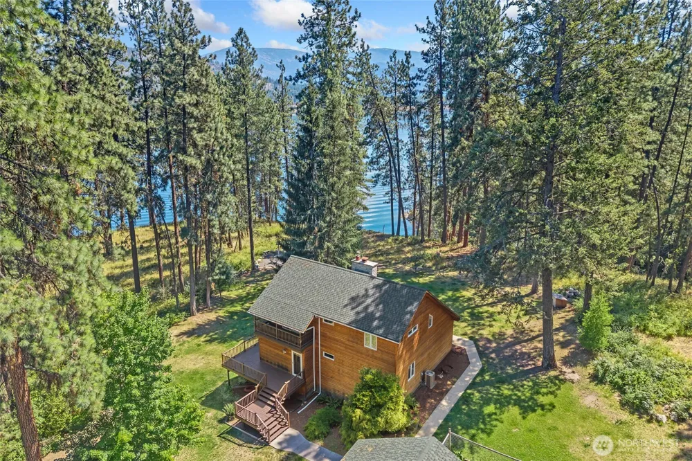 61 Columbia Drive Kettle Falls, WA 99141