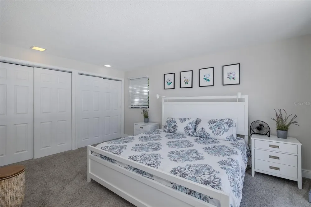 2180 PHILIPPE PARKWAY Safety Harbor, FL 34695