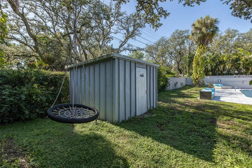 2180 PHILIPPE PARKWAY Safety Harbor, FL 34695