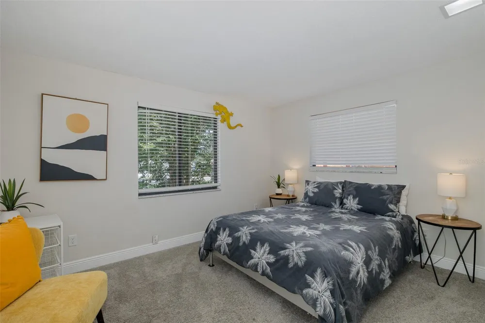 2180 PHILIPPE PARKWAY Safety Harbor, FL 34695