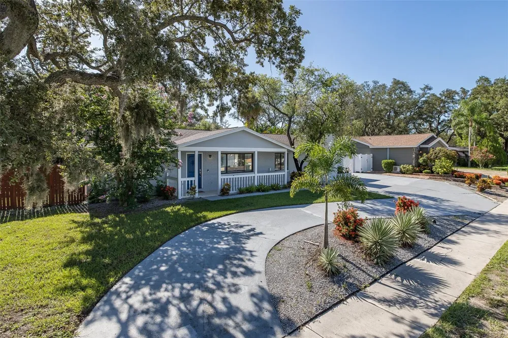 2180 PHILIPPE PARKWAY Safety Harbor, FL 34695