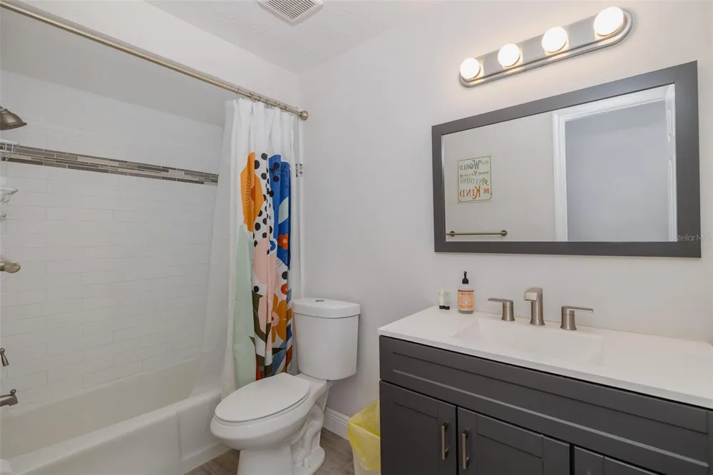 2180 PHILIPPE PARKWAY Safety Harbor, FL 34695