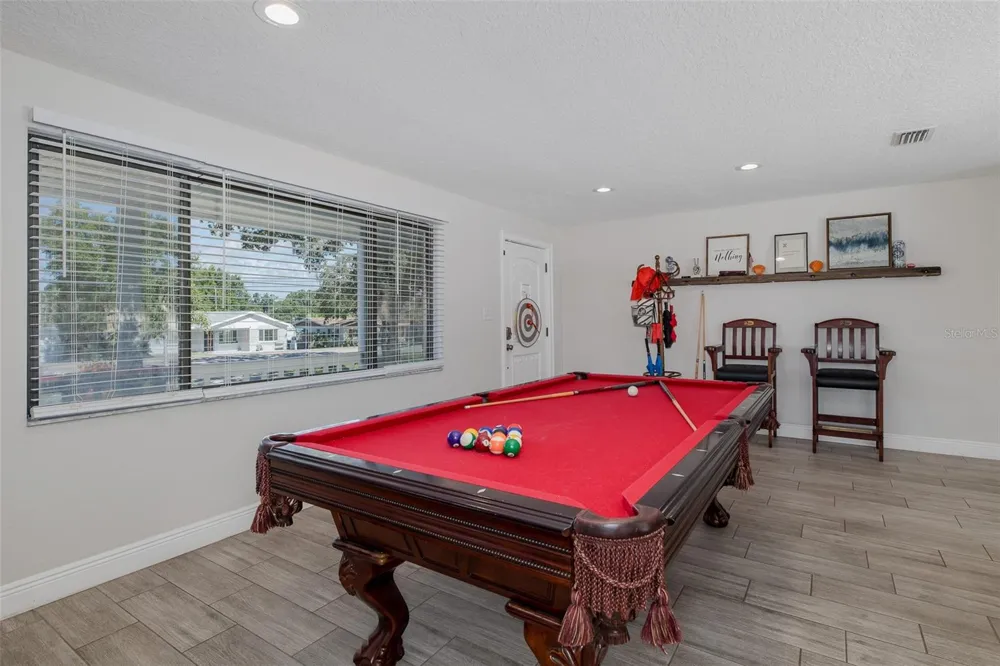 2180 PHILIPPE PARKWAY Safety Harbor, FL 34695
