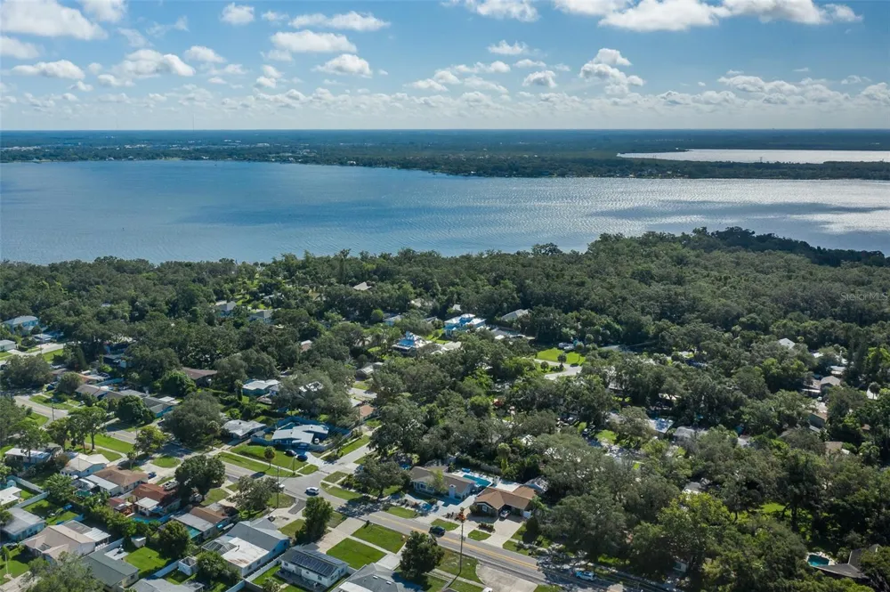 2180 PHILIPPE PARKWAY Safety Harbor, FL 34695