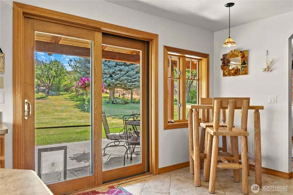 54 Wilson Road Winthrop, WA 98862