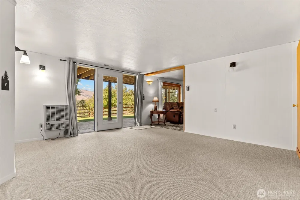 54 Wilson Road Winthrop, WA 98862