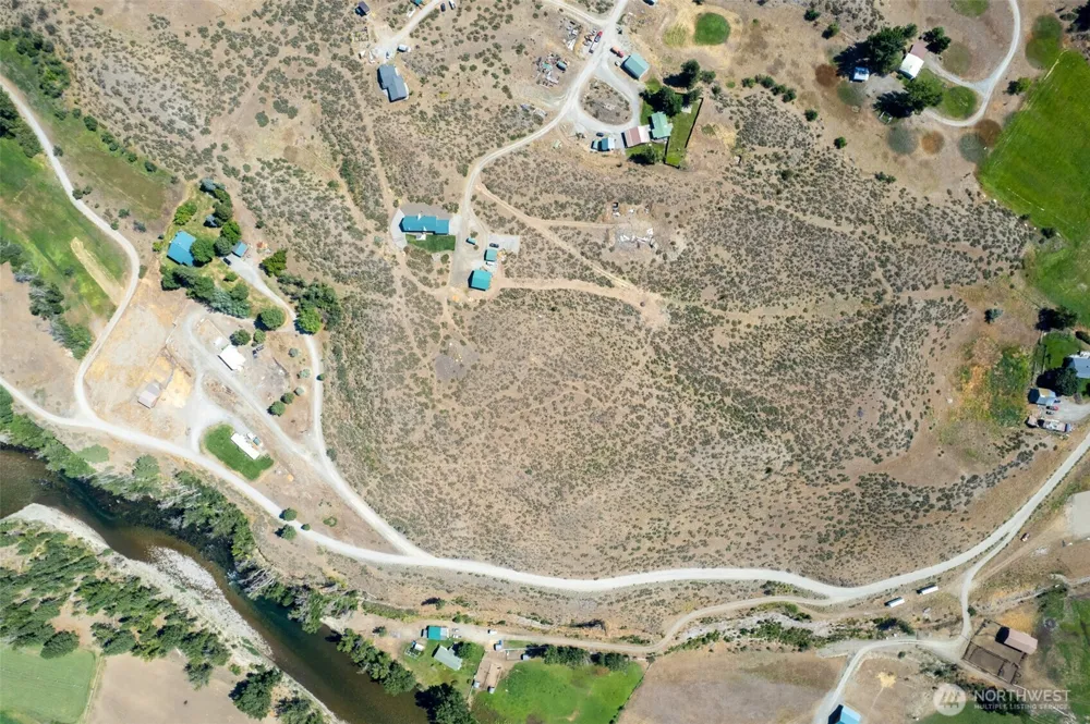 54 Wilson Road Winthrop, WA 98862