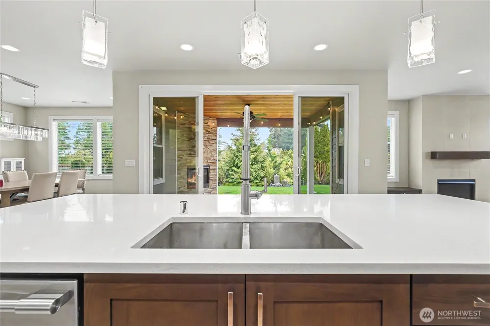 12415 41st Street Court E Edgewood, WA 98372
